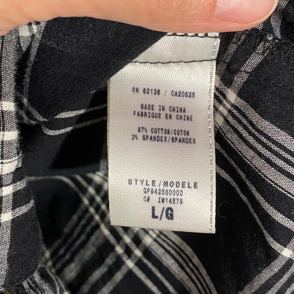 Y2K Guess Plaid Fitted Button Down Shirt Front Pockets Black White Large - Picture 6 of 7
